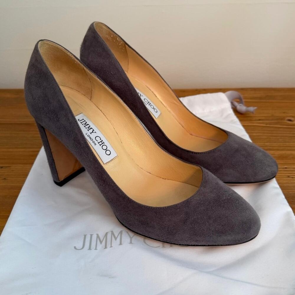 Jimmy Choo Laria Almond Toe Suede Dusk Grey Pumps size 39.5